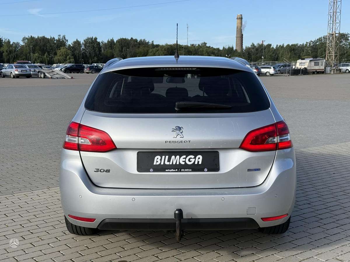 Peugeot 308 2015 — photo 5