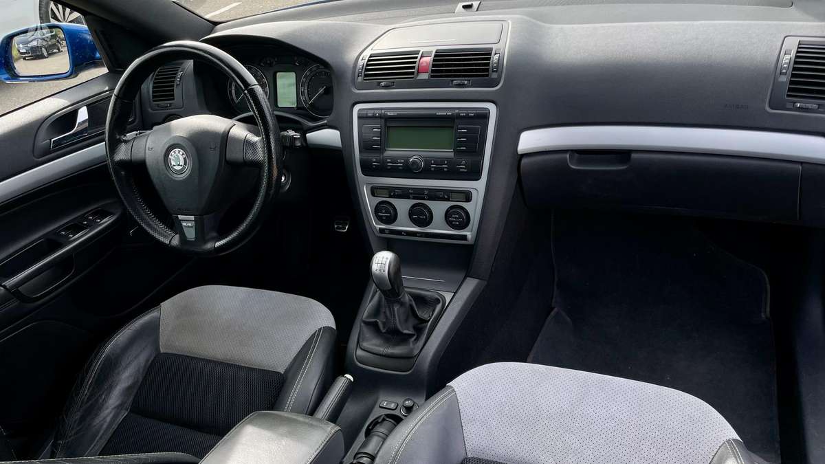 Skoda Octavia 2007 — photo 13