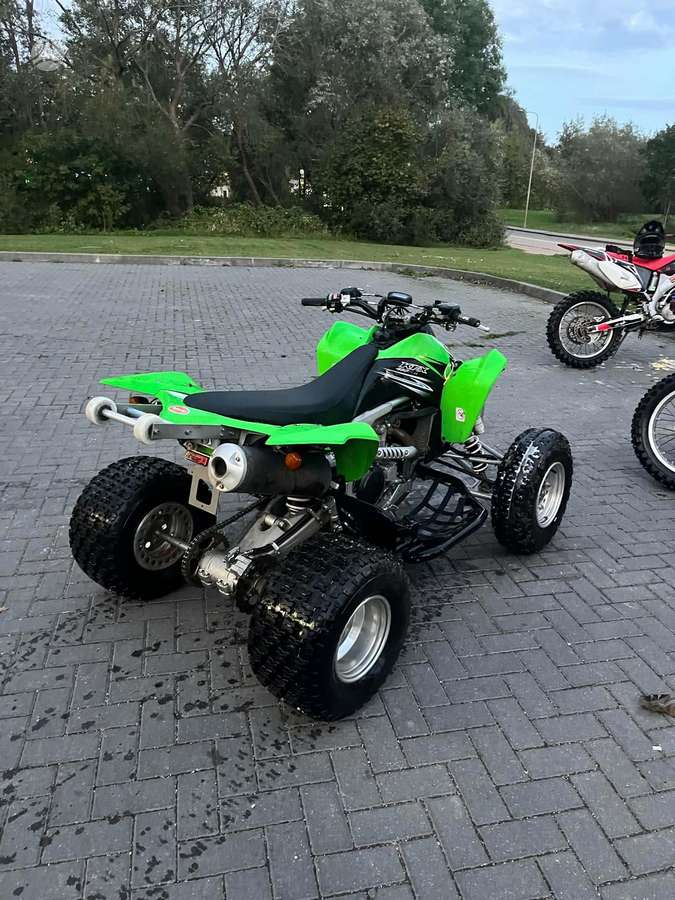 Kawasaki KFX 2012 — двигун 450 cm³