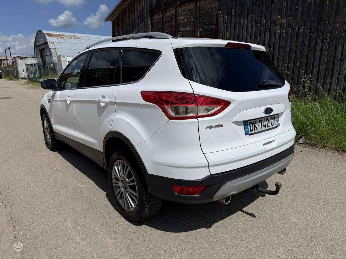 Ford Kuga 2014 — photo 10