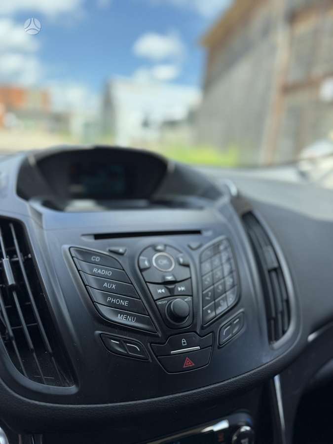 Ford Kuga 2014 — photo 15