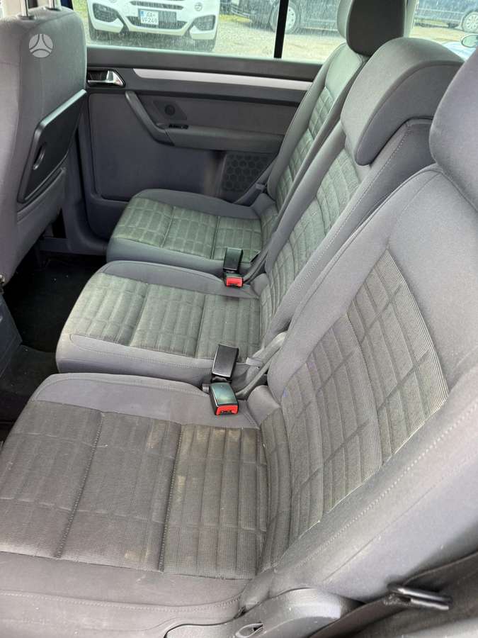Volkswagen Touran 2006 — photo 8