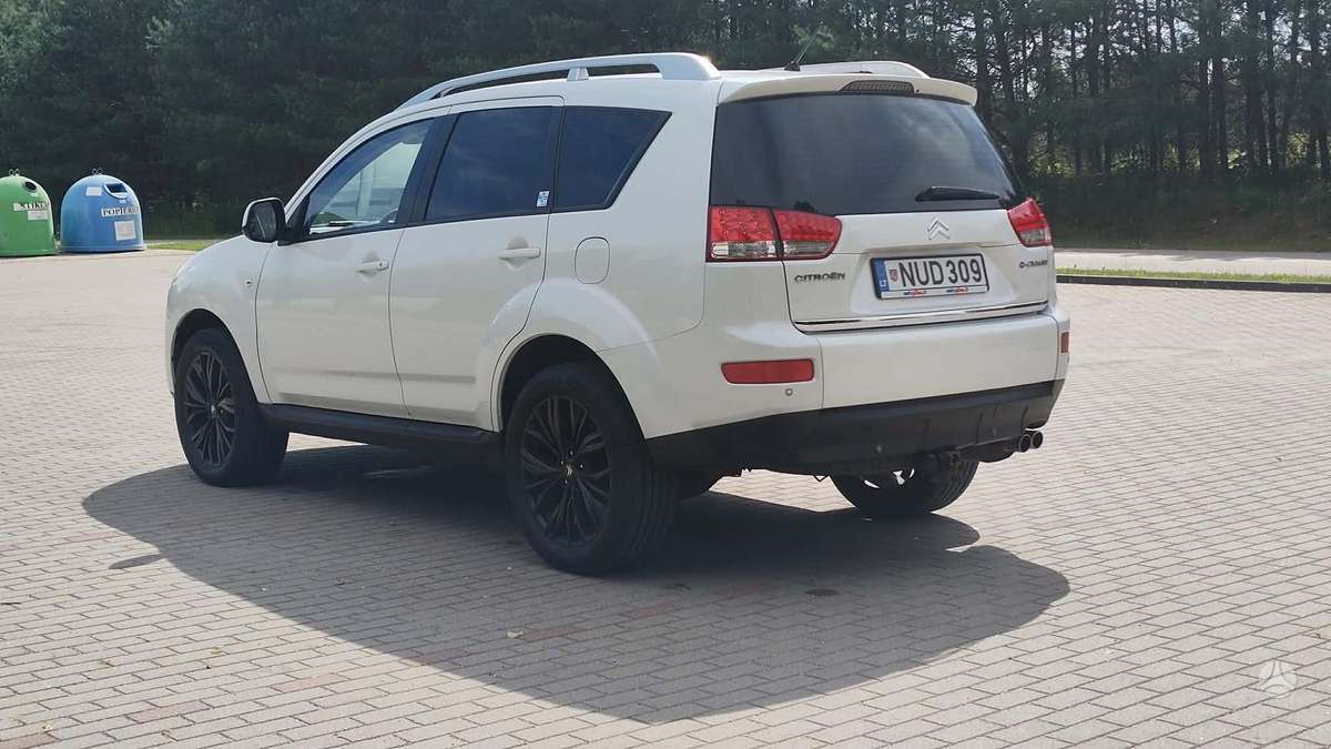 Citroen C-Crosser 2011 — photo 8