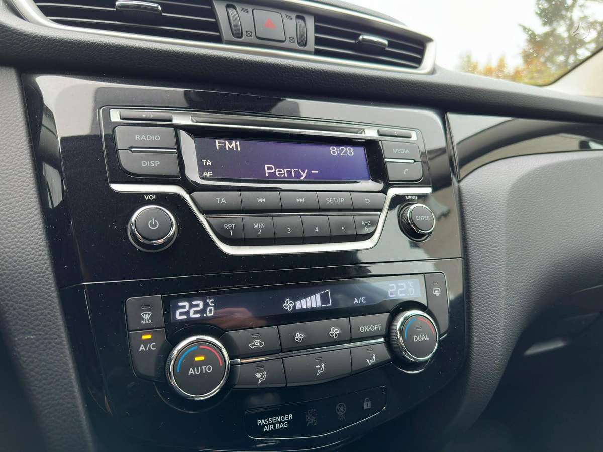 Nissan Qashqai 2015 — photo 20