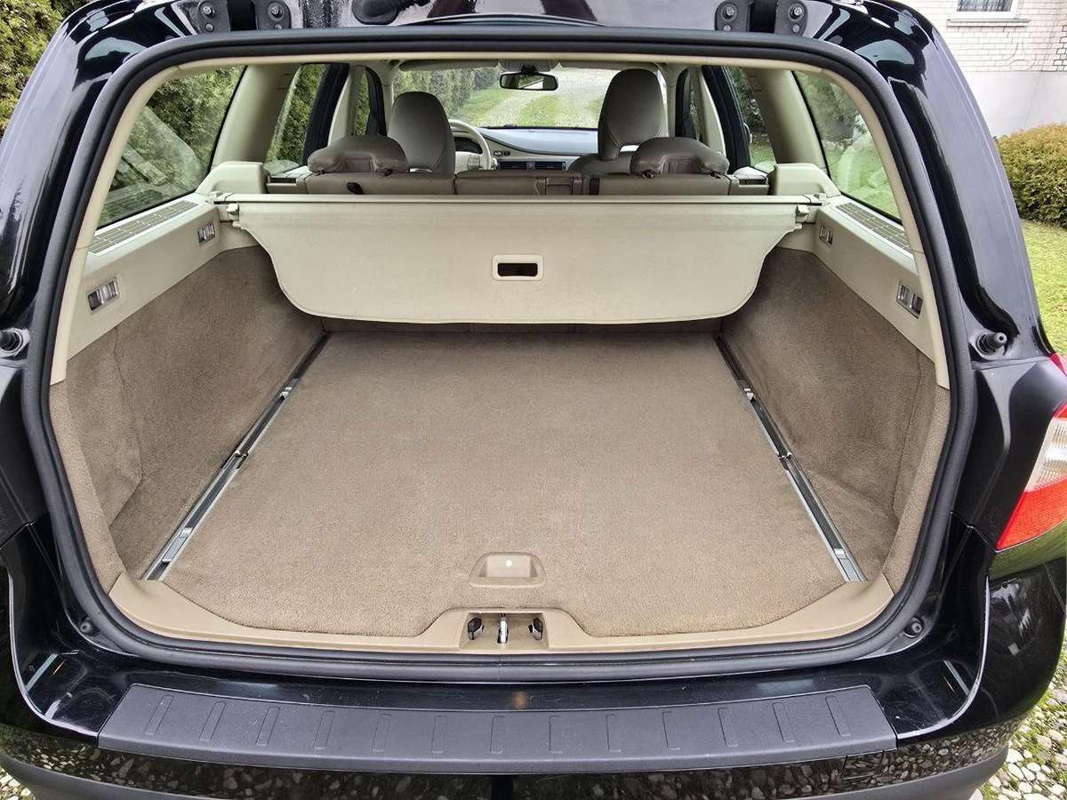 Volvo V70 2008 — photo 9