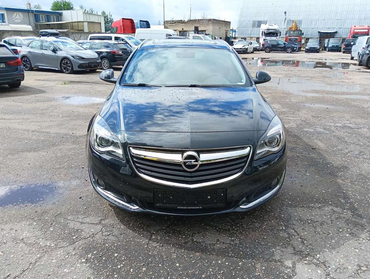 Opel Insignia 2015 — двигун 1956 cm³, 170 HP (125kW)