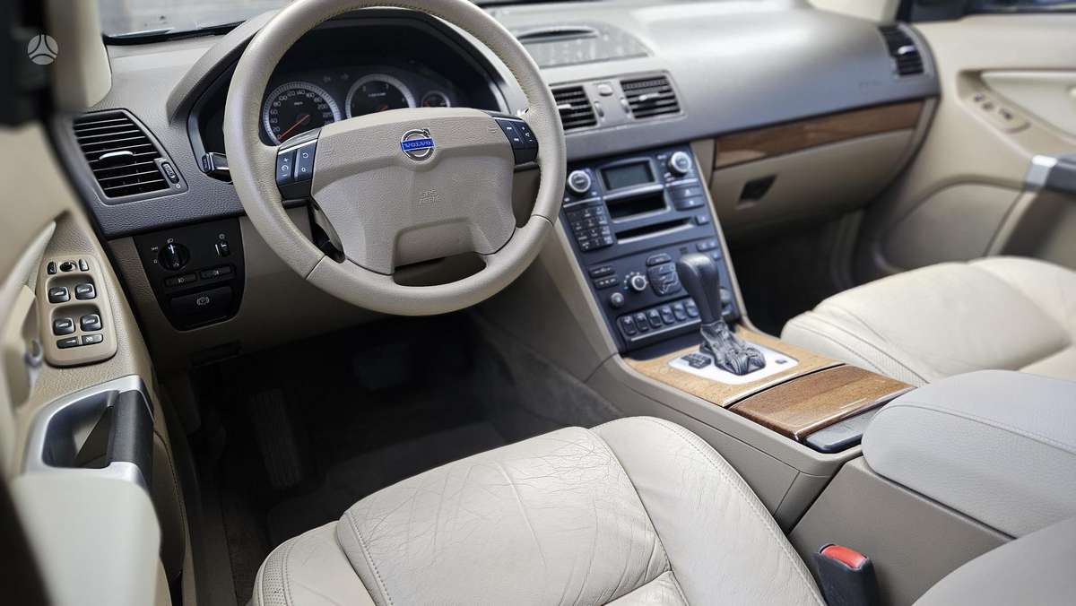 Volvo XC90 2008 — photo 12