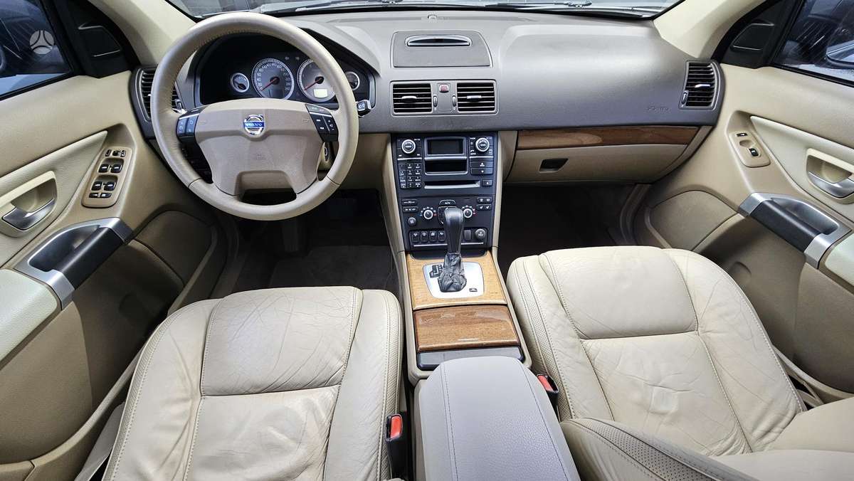 Volvo XC90 2008 — photo 13