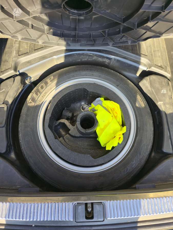 Audi A4 2007 — photo 12