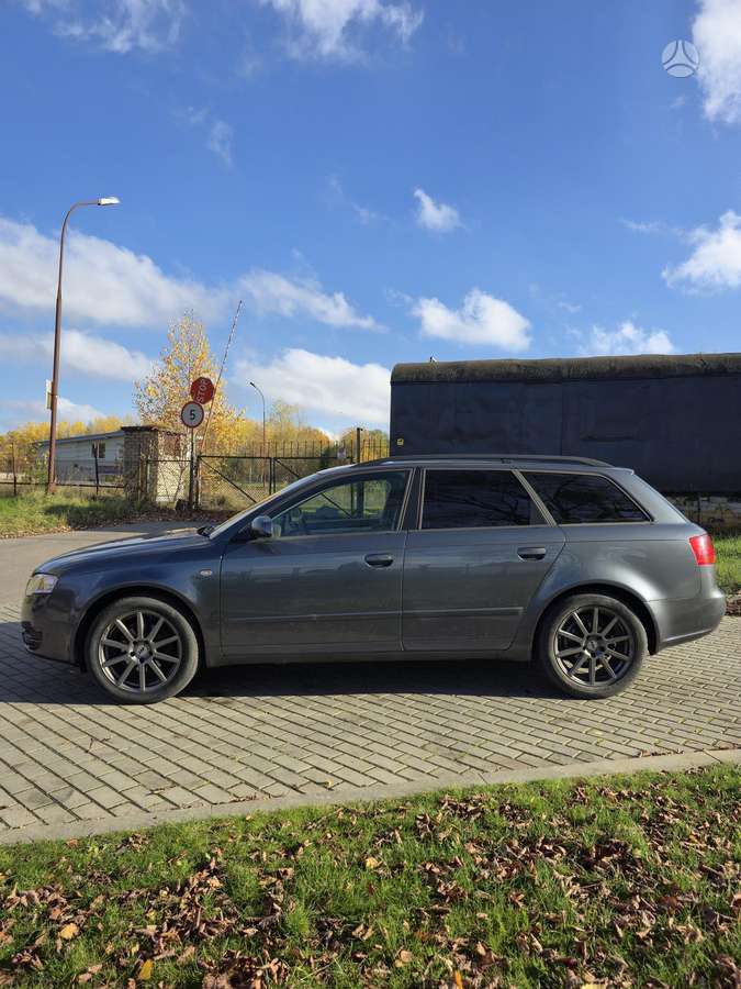 Audi A4 2007 — photo 6