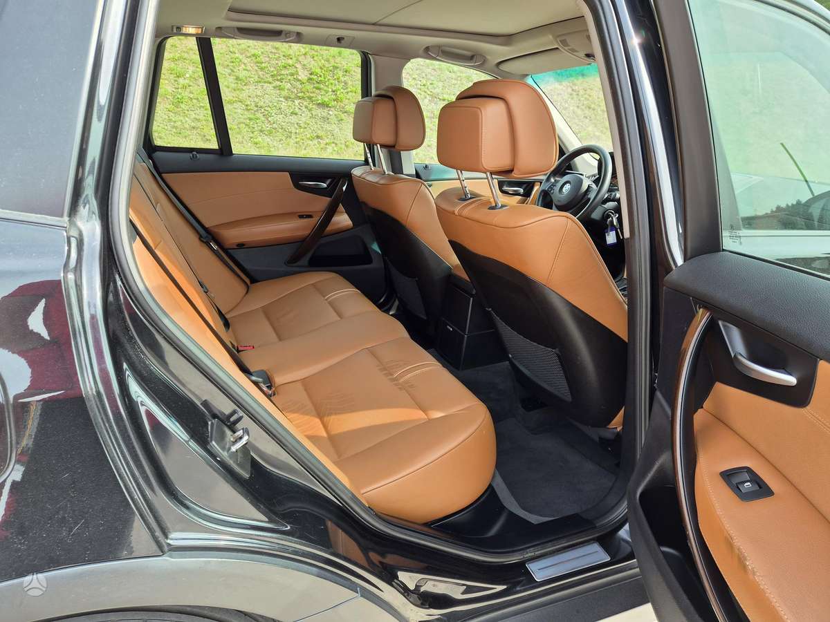 BMW X3 2010 — фото 15