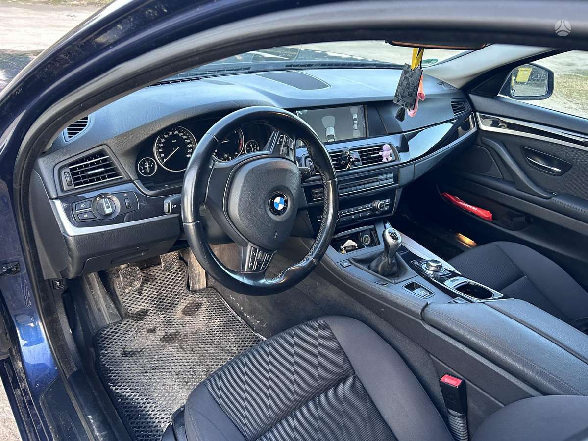 BMW 525 2011 — photo 6