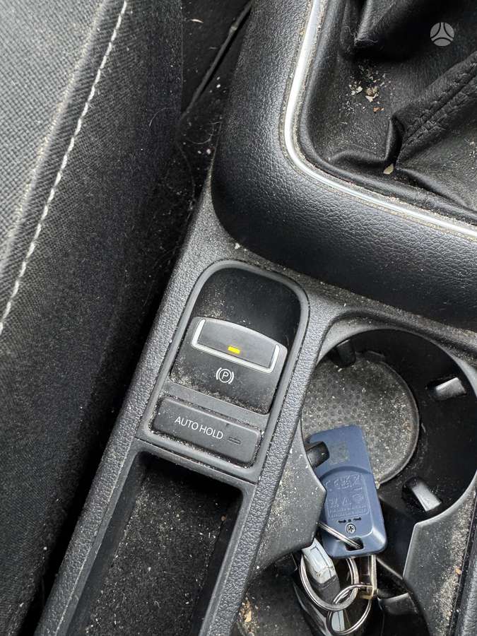 Volkswagen Tiguan 2012 — photo 20