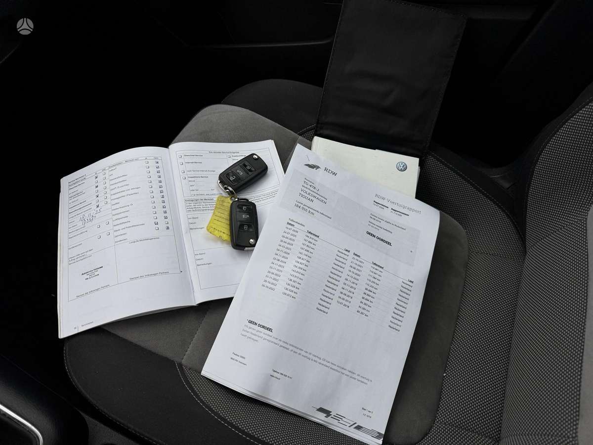 Volkswagen Tiguan 2012 — photo 30