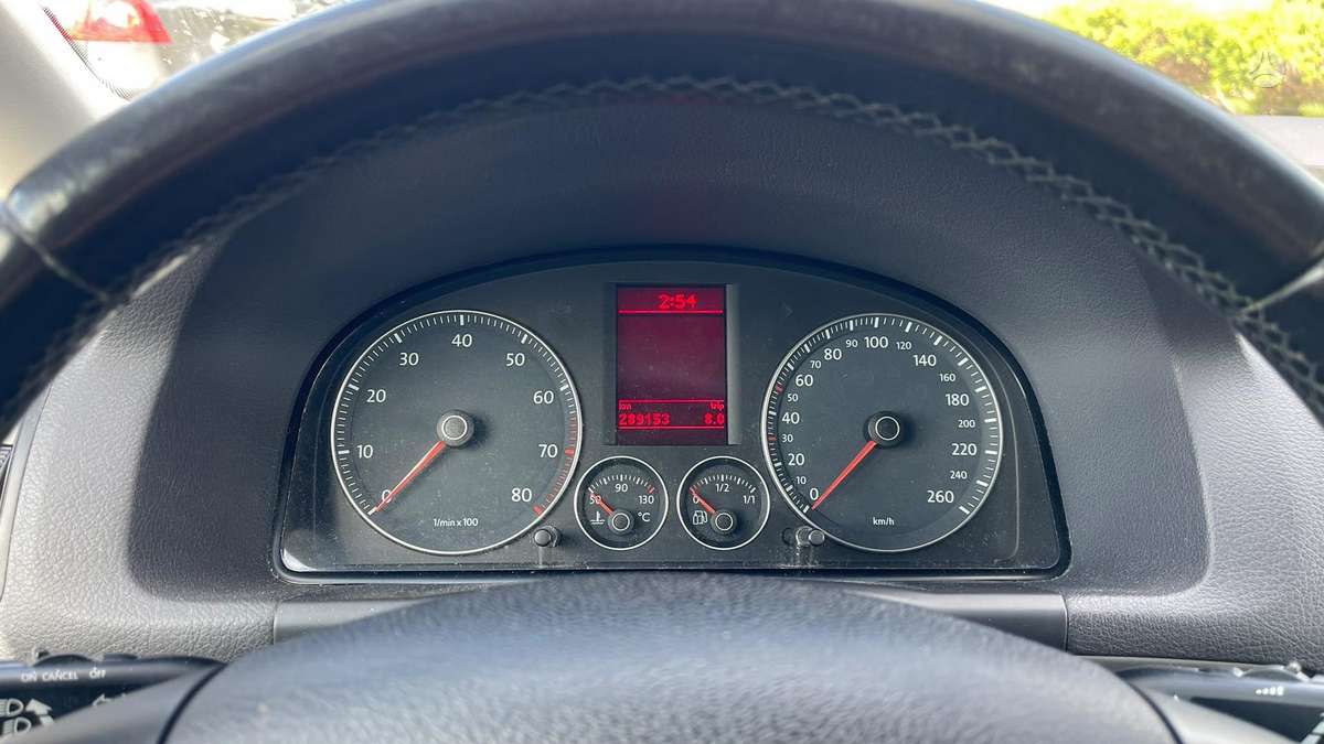 Volkswagen Touran 2008 — photo 5