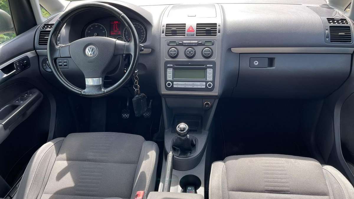 Volkswagen Touran 2008 — photo 6
