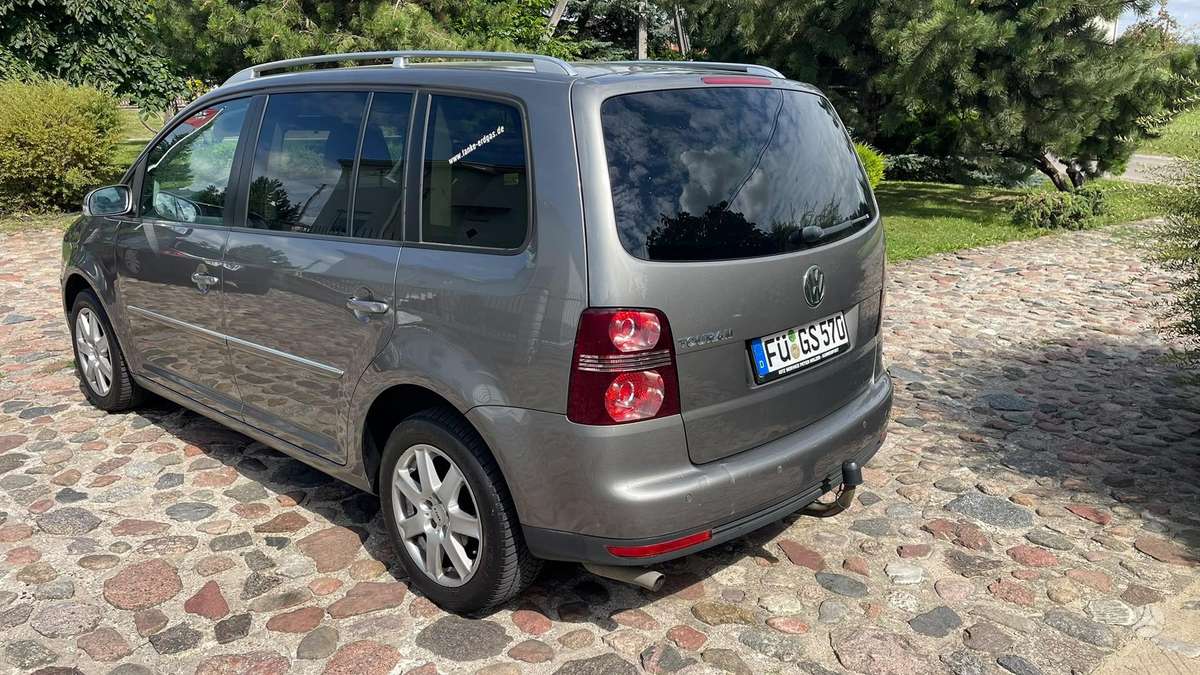 Volkswagen Touran 2008 — photo 9