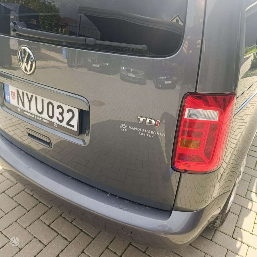 Volkswagen Caddy 2012 — photo 6