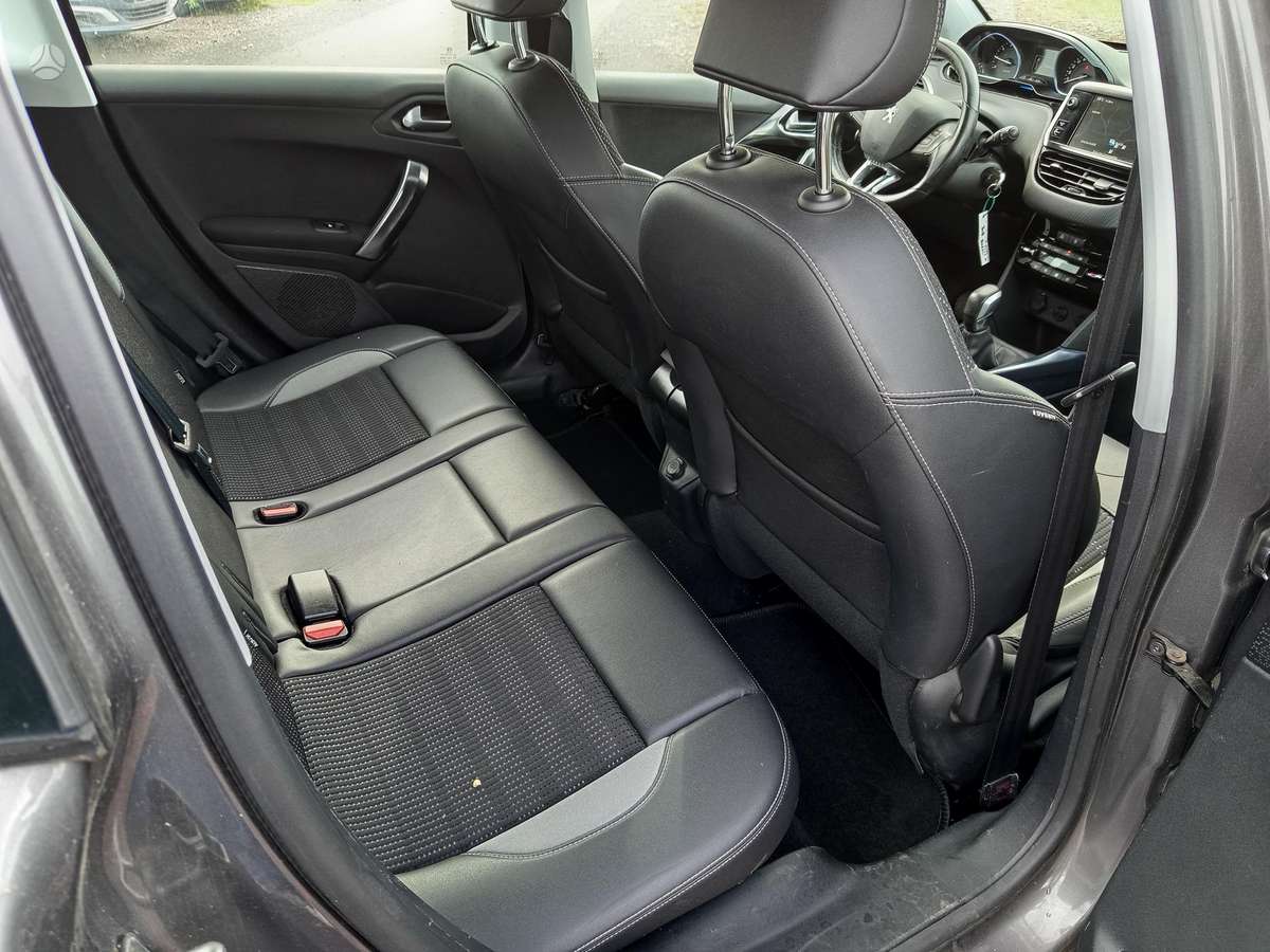 Peugeot 2008 2014 — photo 5