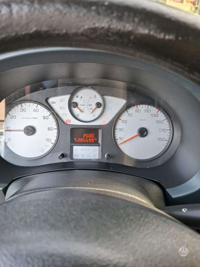 Peugeot Partner 2009 — photo 6