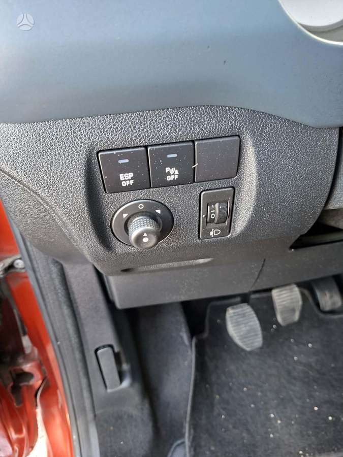 Peugeot Partner 2009 — photo 9
