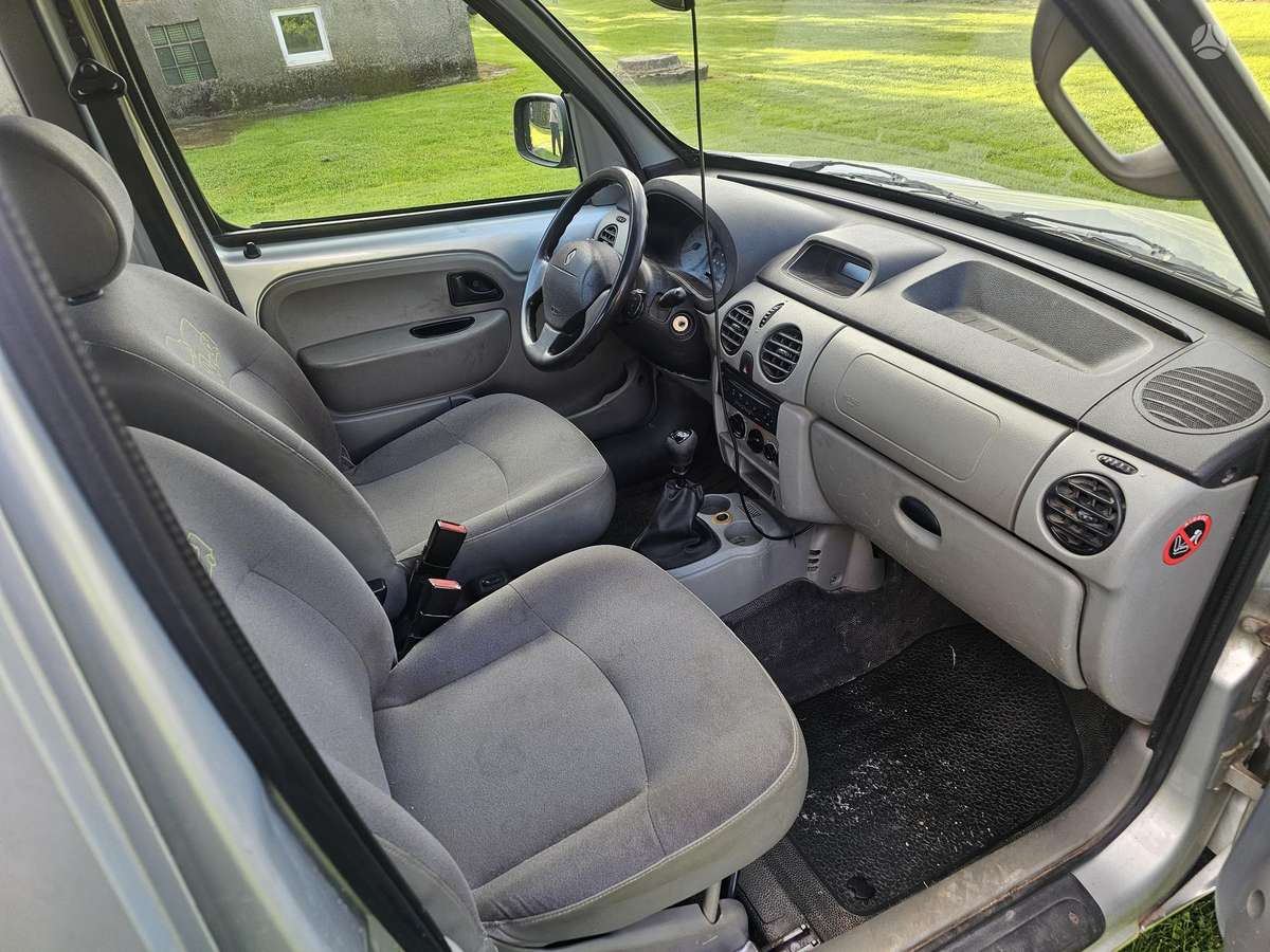Renault Kangoo 2004 — photo 14