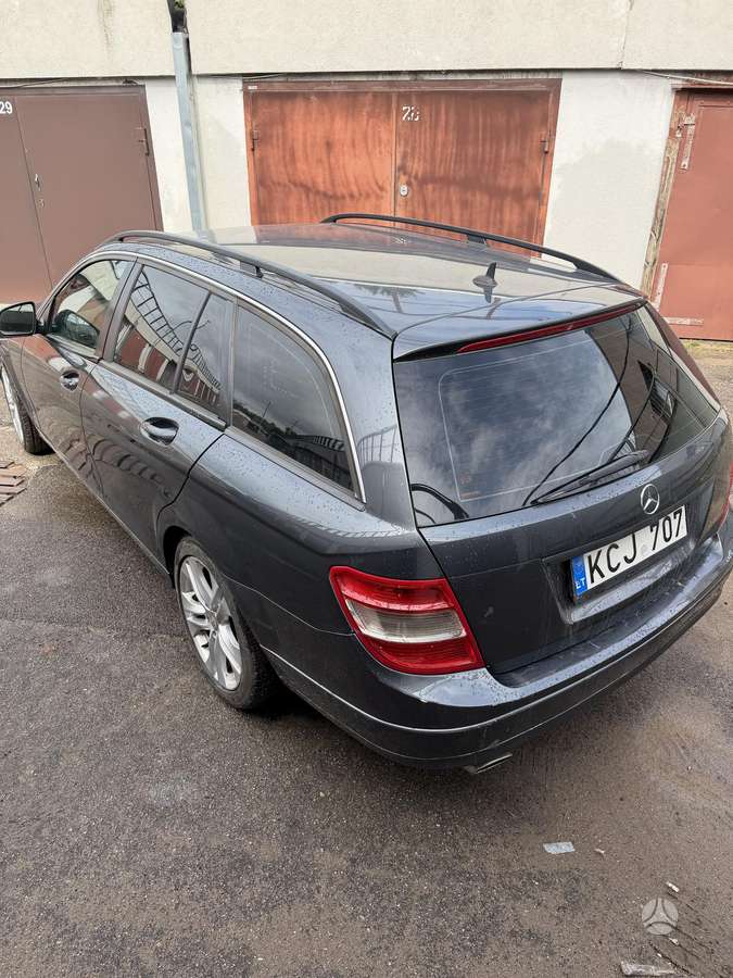 Mercedes-Benz C220 2008 — engine 2200 cm³, 170 HP (125kW)