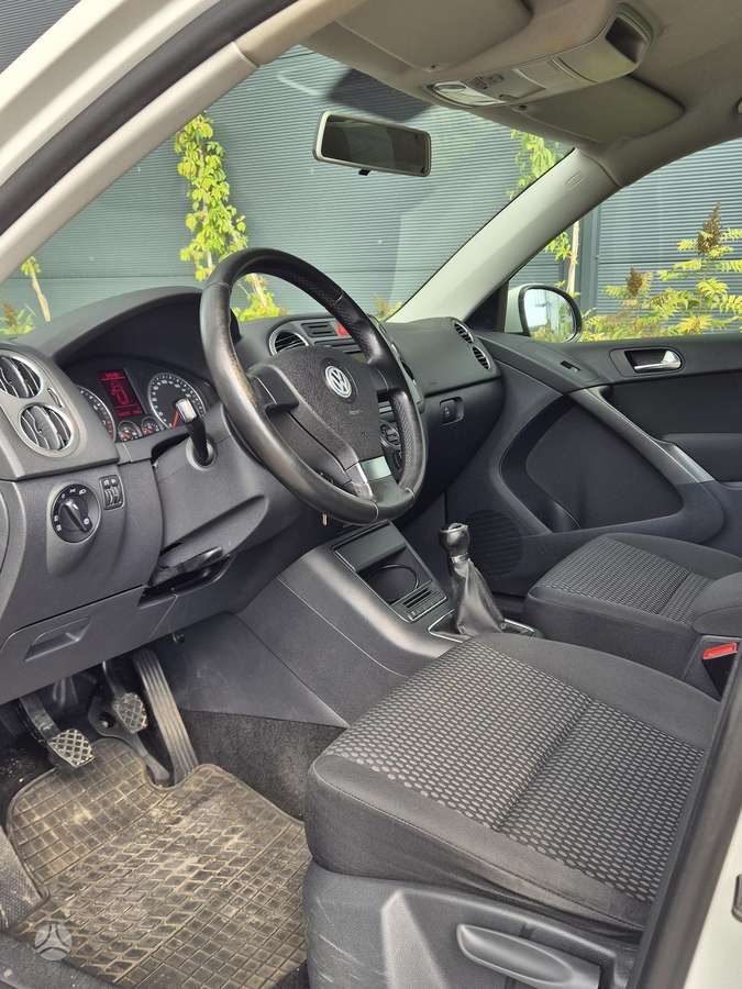 Volkswagen Tiguan 2008 — photo 8