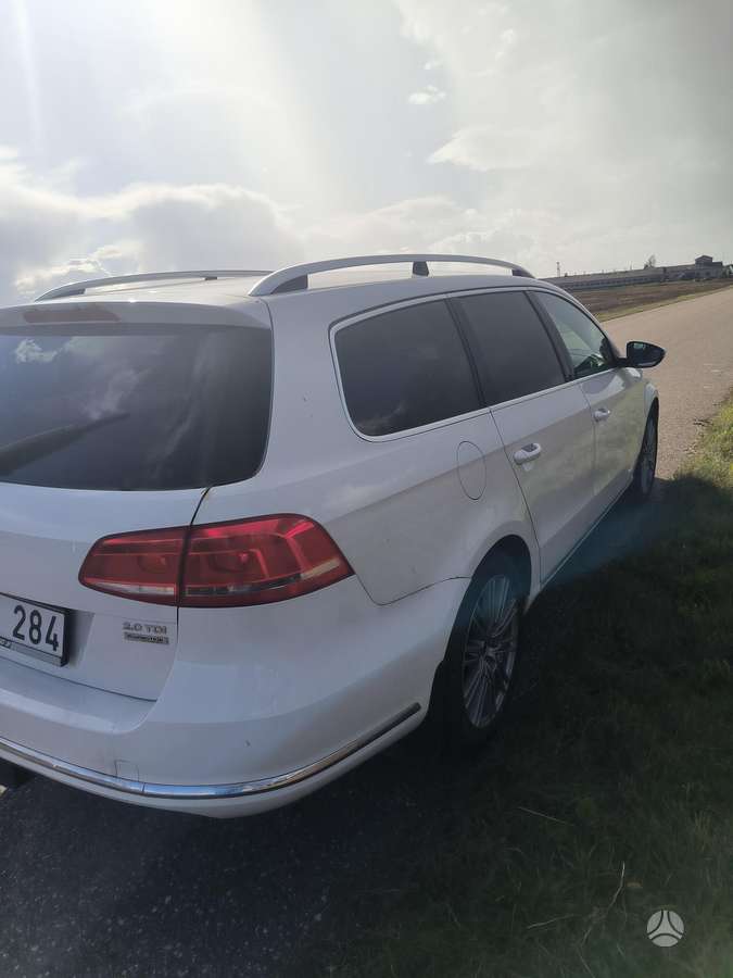 Volkswagen Passat 2011 — engine 1968 cm³, 140 HP (103kW)