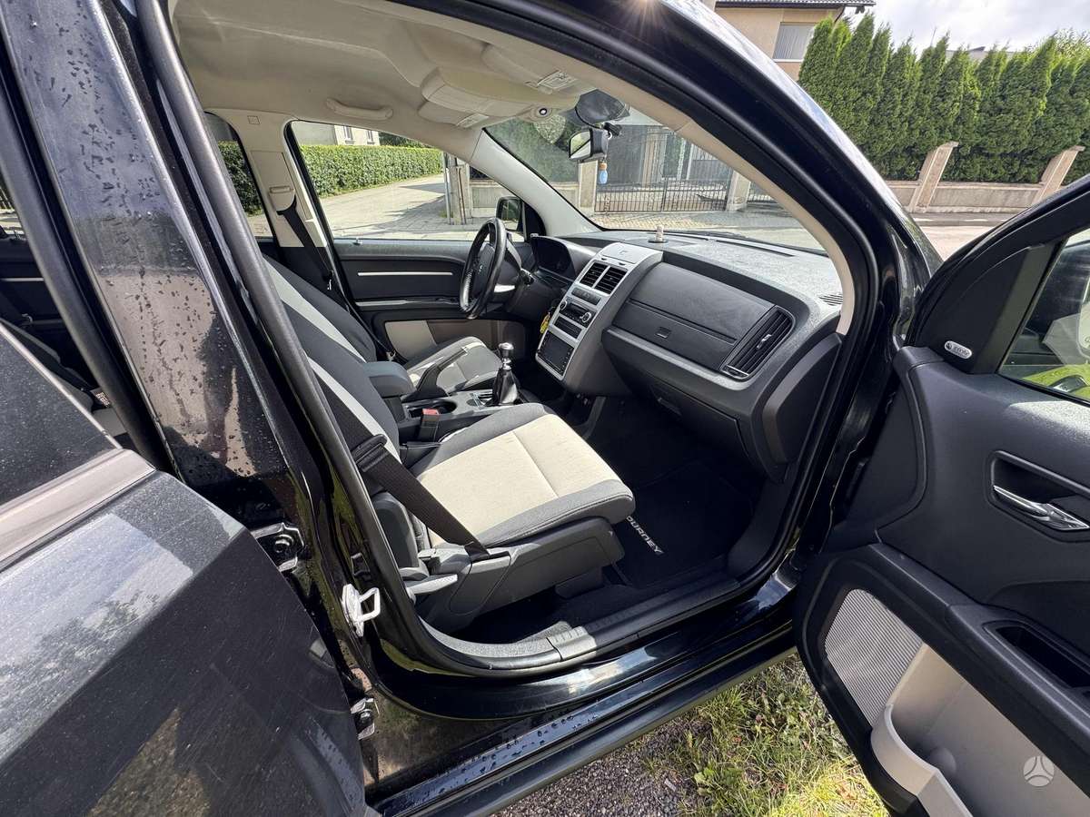 Dodge Journey 2008 — photo 12