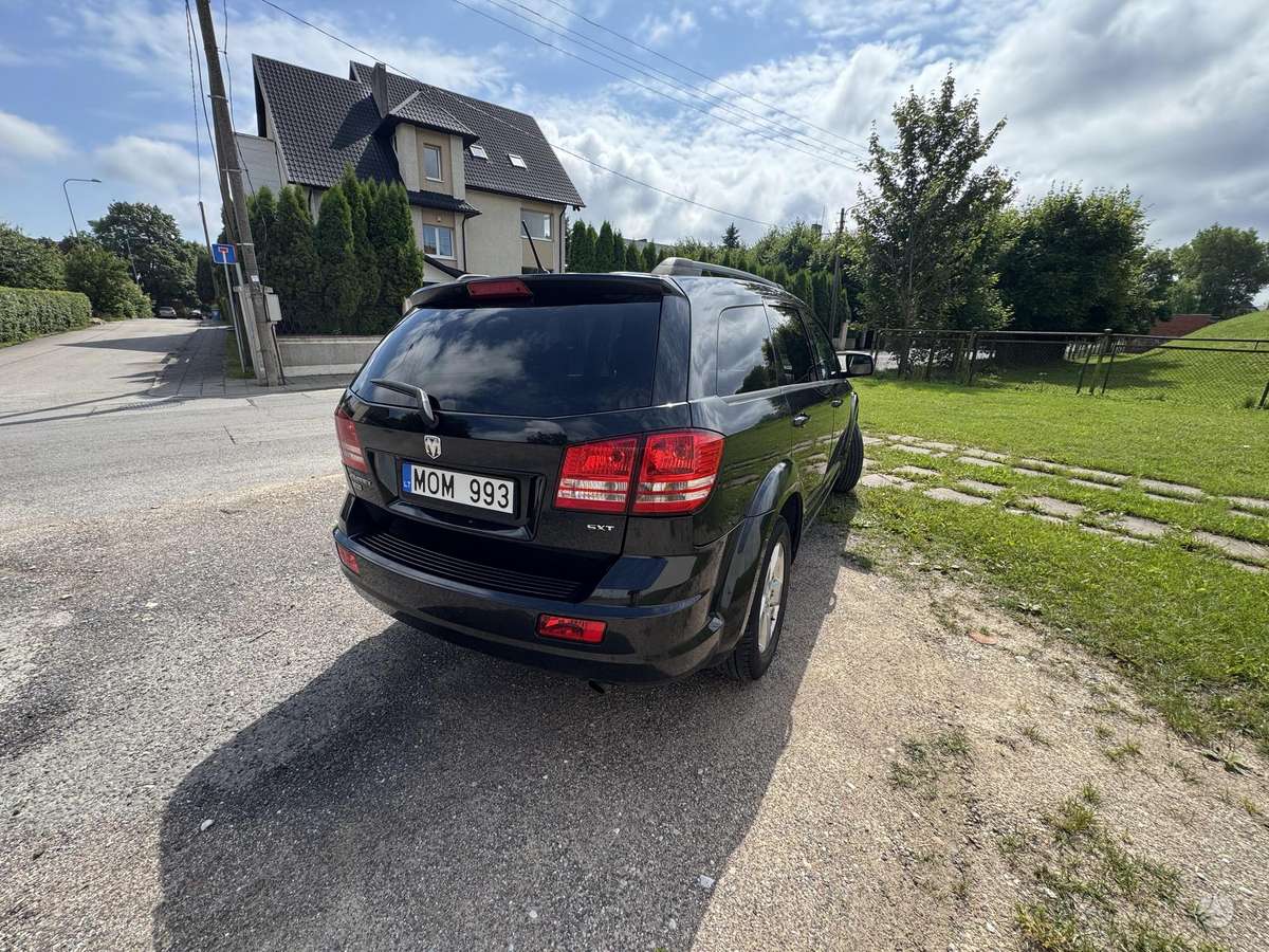 Dodge Journey 2008 — engine 1968 cm³, 140 HP (103kW)