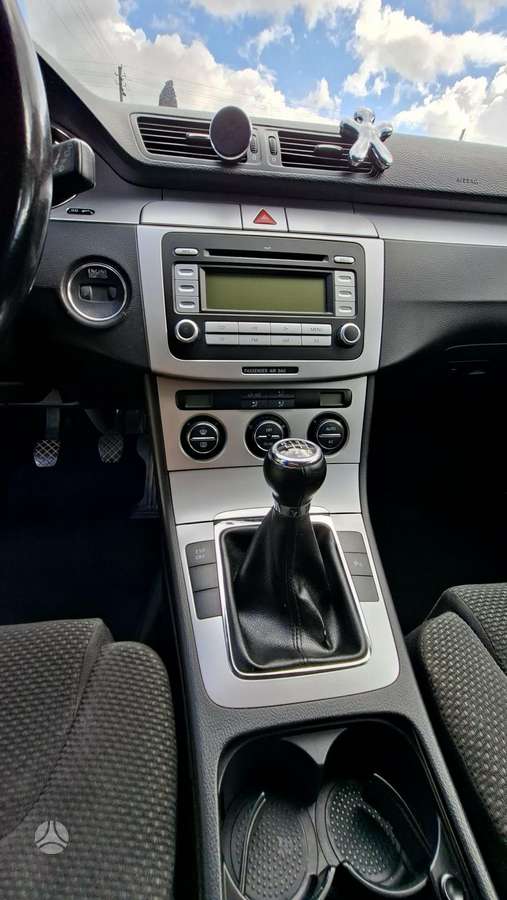 Volkswagen Passat 2008 — photo 6