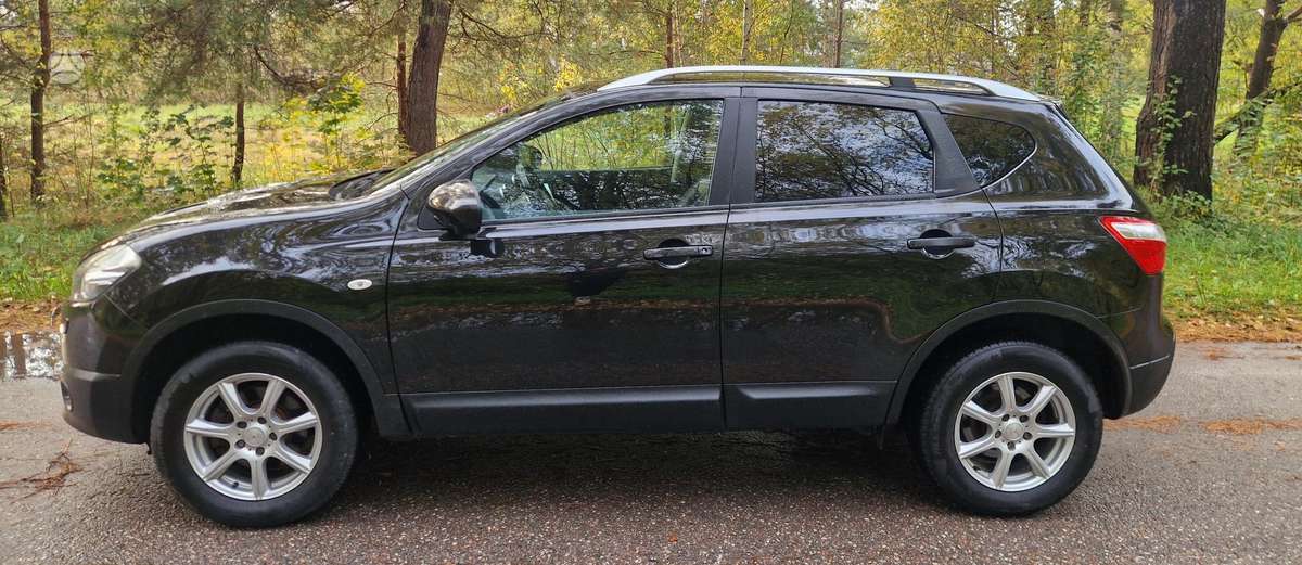Nissan Qashqai 2012 — photo 8