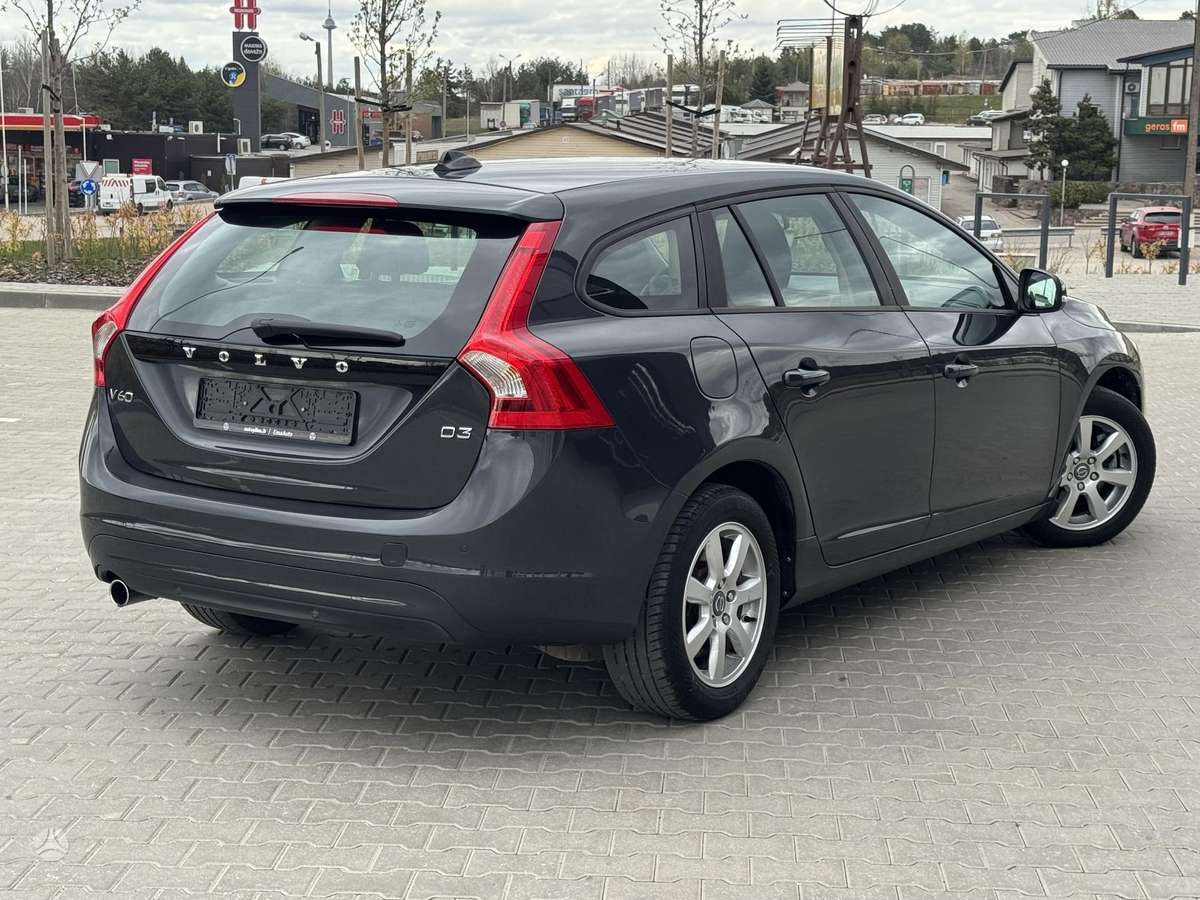 Volvo V60 2014 — photo 7
