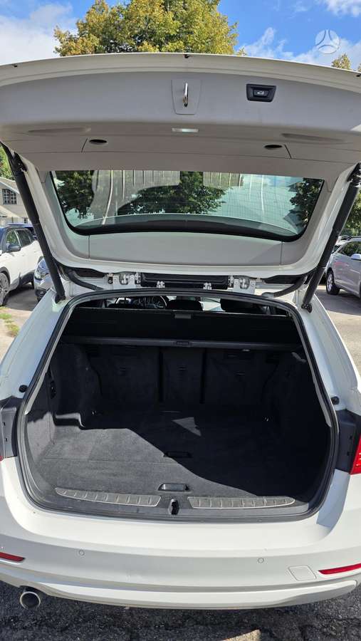 BMW 320 2013 — photo 11