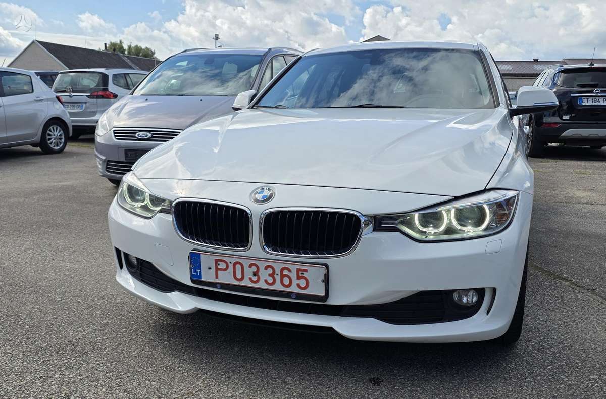 BMW 320 2013 — photo 7