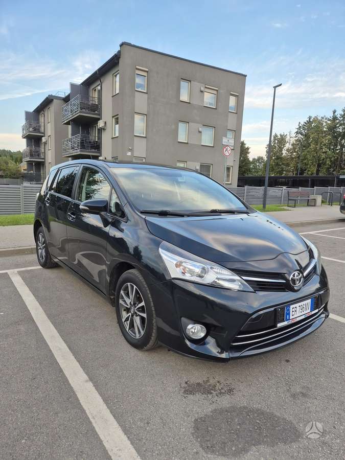 Toyota Verso 2013 — vehicle for AFU Ukraine