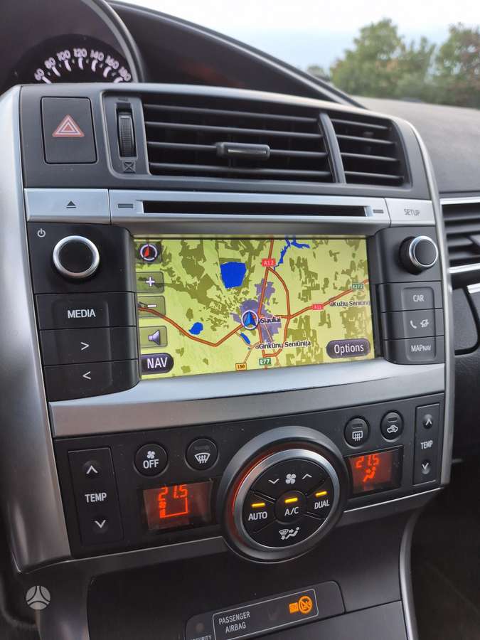 Toyota Verso 2013 — photo 24