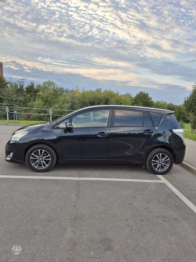 Toyota Verso 2013 — photo 6