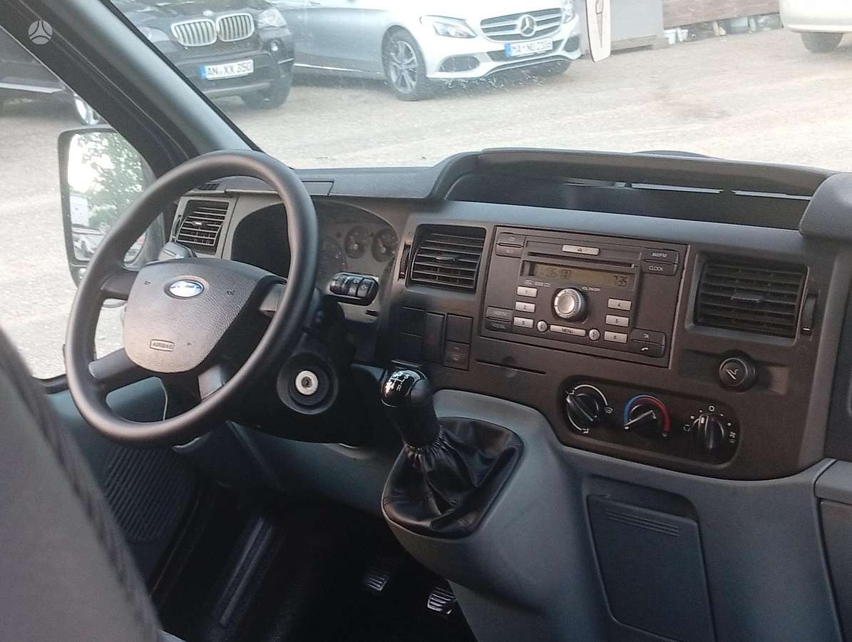 Ford Transit 2007 — photo 14