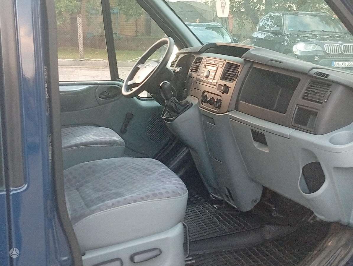 Ford Transit 2007 — photo 16