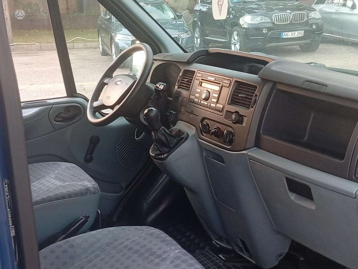 Ford Transit 2007 — photo 20