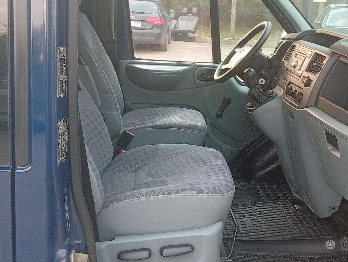 Ford Transit 2007 — photo 21