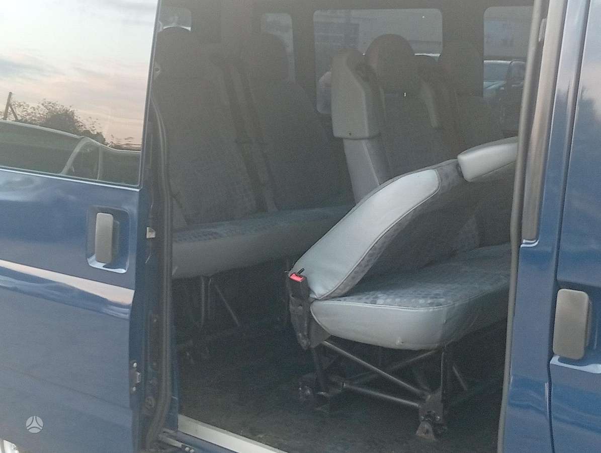 Ford Transit 2007 — photo 24