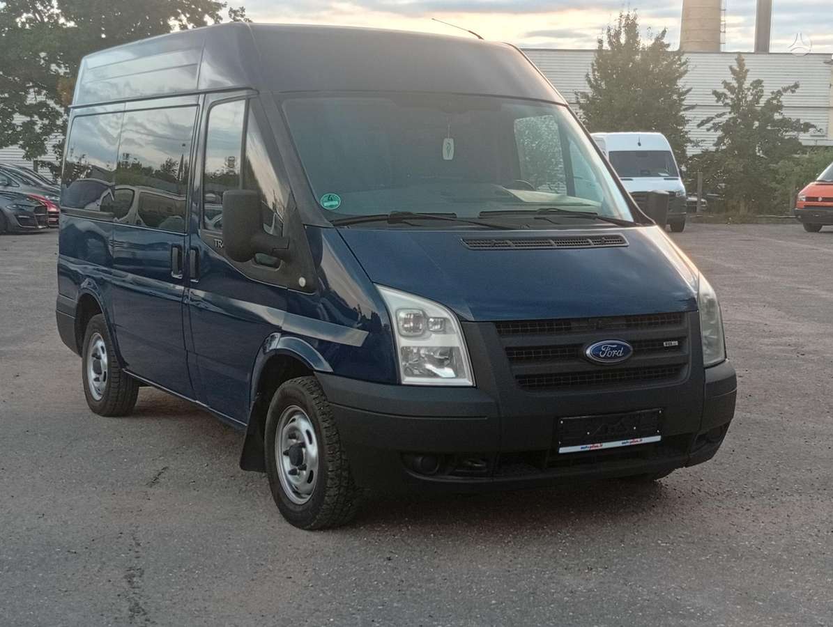 Ford Transit 2007 — interior