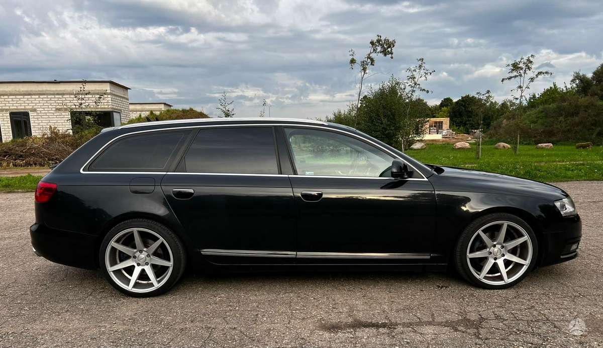 Audi A6 2009 — photo 14