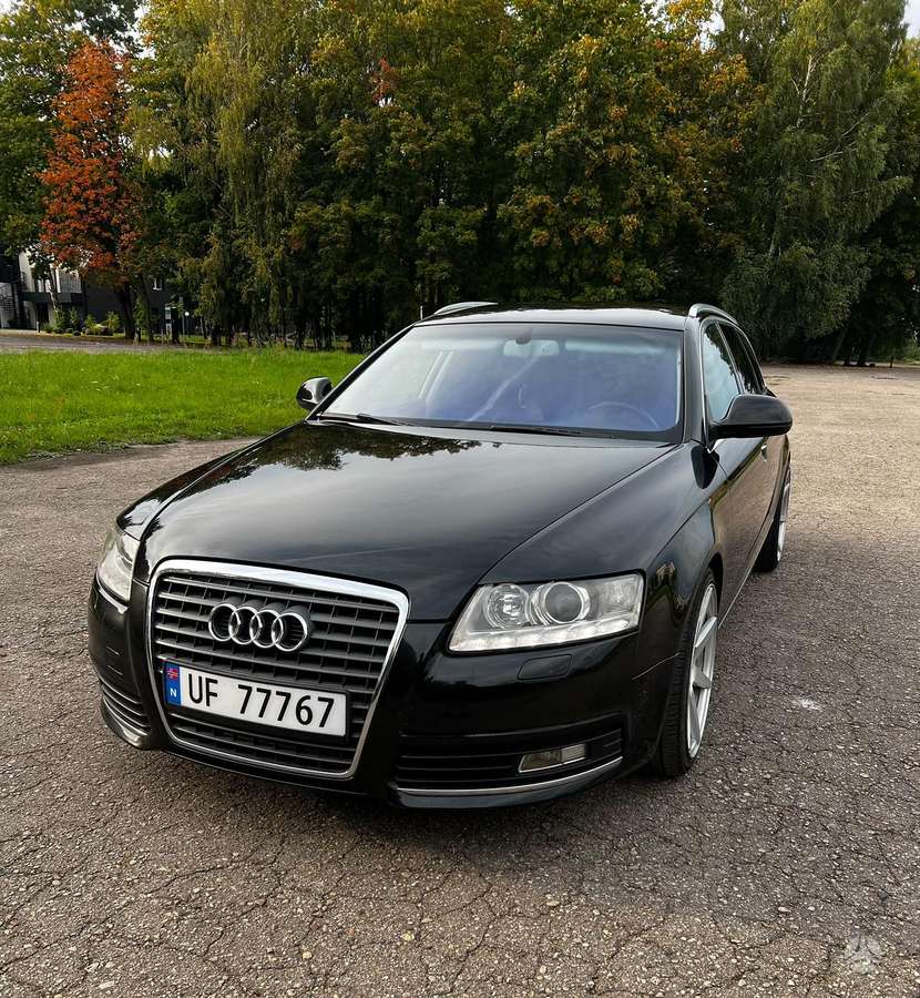 Audi A6 2009 — interior