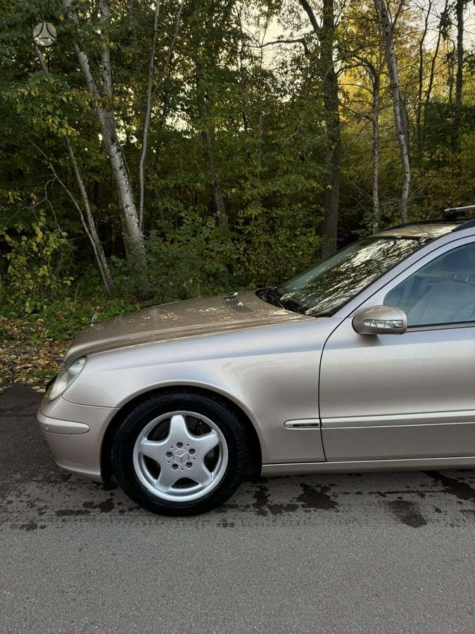 Mercedes-Benz E280 2004 — двигун 3222 cm³, 177 HP (130kW)