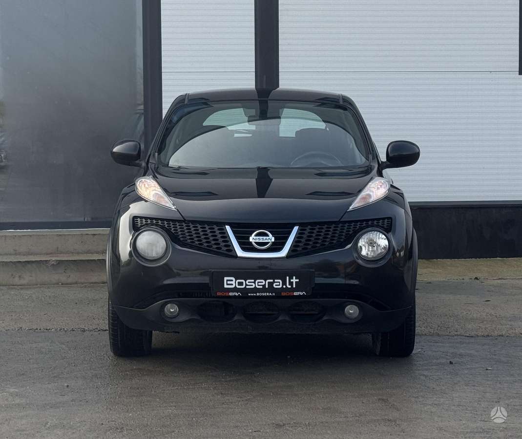 Nissan Juke 2014 — rear view