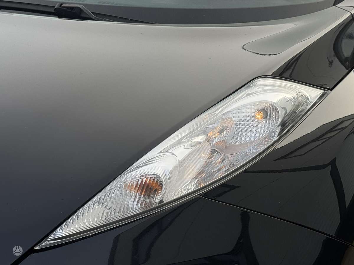 Nissan Juke 2014 — photo 9